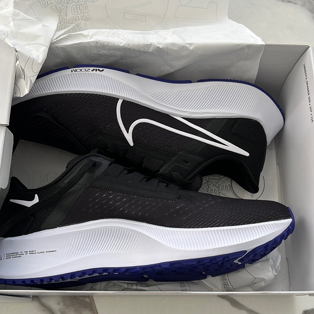 Women’s Nike air zoom Pegasus 38